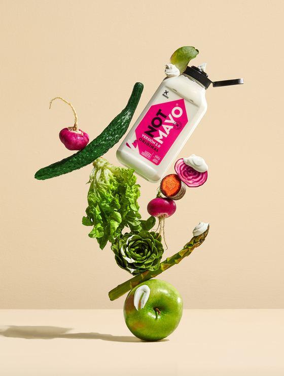 Bodegón de verduras con envase